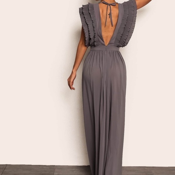 SHEIN Ruffle Dress - Picture 4 of 6